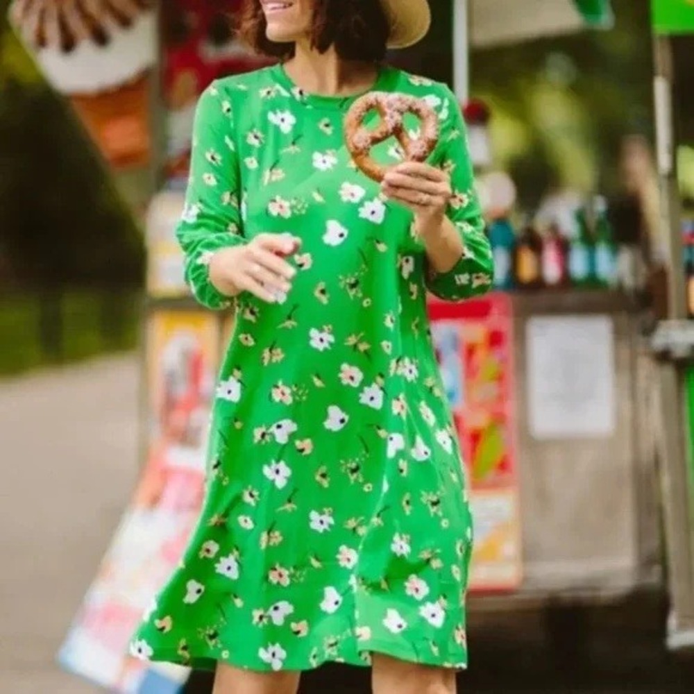 Sonnet James Georgia Play‎ Dress Size Small Green Floral Stretch